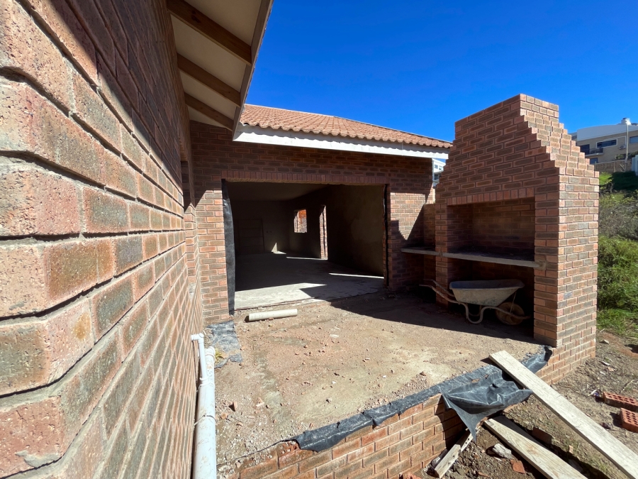 3 Bedroom Property for Sale in Wavecrest Eastern Cape